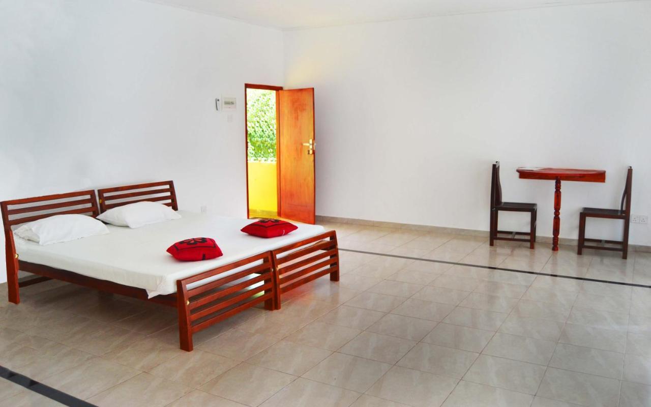 The Citadel Guest House Hikkaduwa Εξωτερικό φωτογραφία
